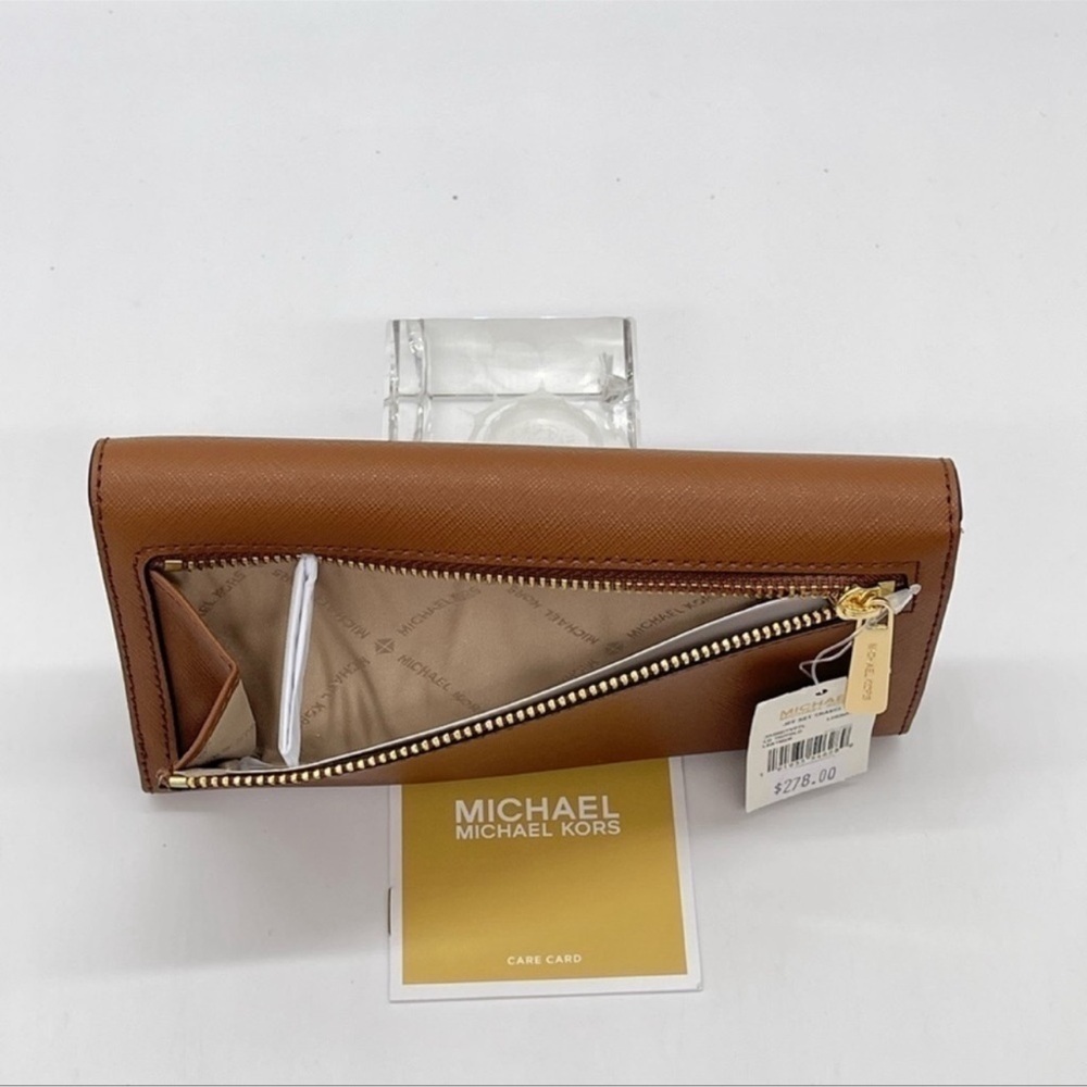 Michael Kors Large Trifold Wallet Luggage - Picture 4 of 8